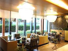 Astra Suites Central