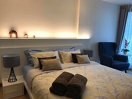 Astra Suites Central