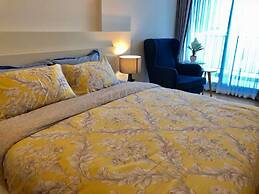 Astra Suites Central