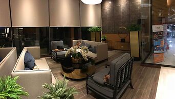 Astra Suites Central