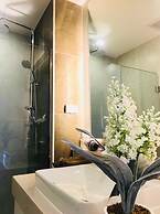 Astra Suites Central