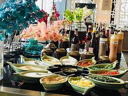 Astra Suites Central