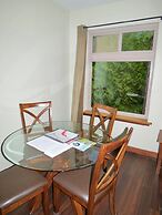 Cobble Wood & Bird Sanctuary Guest Houses