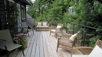 Cobble Wood & Bird Sanctuary Guest Houses