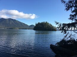 Cobble Wood & Bird Sanctuary Guest Houses