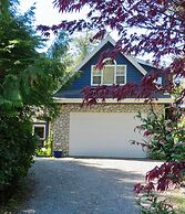 Cobble Wood & Bird Sanctuary Guest Houses