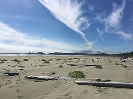 Cobble Wood & Bird Sanctuary Guest Houses