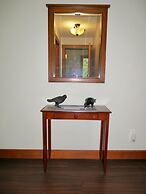 Cobble Wood & Bird Sanctuary Guest Houses