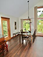 Cobble Wood & Bird Sanctuary Guest Houses