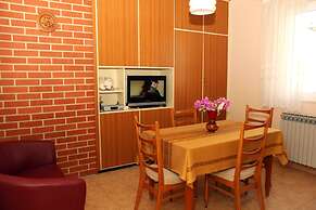 Apartmani J&R Babara