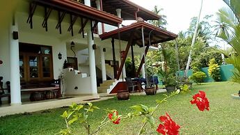 River shadow villa