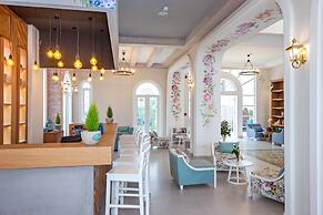 Dalat De Charme Village