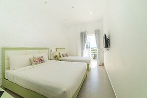 Dalat De Charme Village