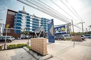Blu Hotel Nakhon Phanom