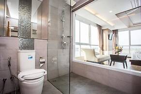 Blu Hotel Nakhon Phanom