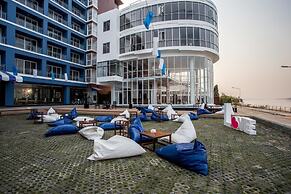 Blu Hotel Nakhon Phanom