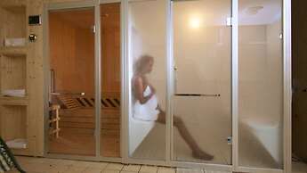 YINM Luxury Apartment