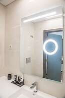 MeraPrime Gold Design Hotel