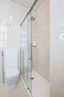 MeraPrime Gold Design Hotel