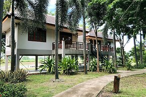 Rai Lam Poo Farm and Camping Resort