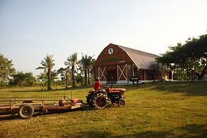 Rai Lam Poo Farm and Camping Resort
