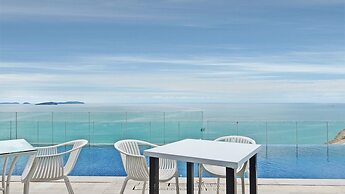 La Vogue Boutique Hotel & Casino