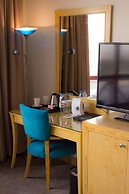 Happy Days Hotel