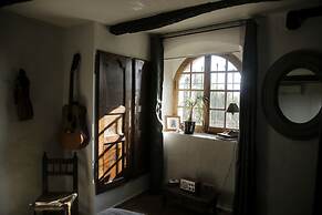 La Maison Aux Bonsaïs