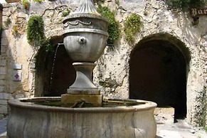 La Maison Aux Bonsaïs