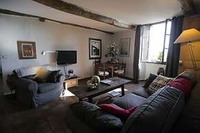 La Maison Aux Bonsaïs