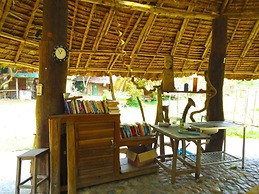 Giant House Riverside