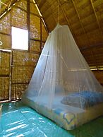 Giant House Riverside