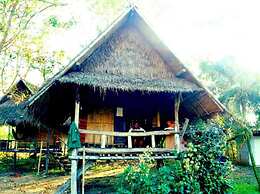 Giant House Riverside