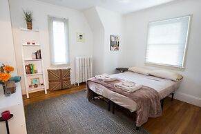 Amazing Single House in Brookline