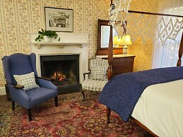 Harbourside Inn