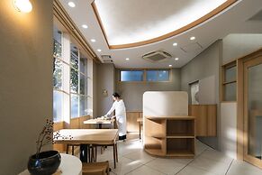 Eins Inn Umedahigashi