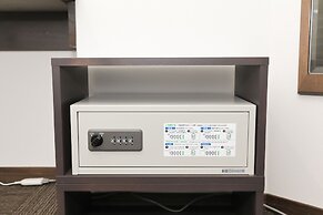 Eins Inn Umedahigashi