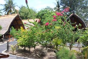 Gili Lumbung Bungalow