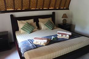Gili Lumbung Bungalow