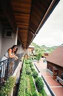 Plakan Resort