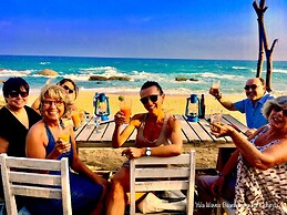 Yala Waves Beach Resort