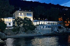 Boutique Hotel Mali Raj