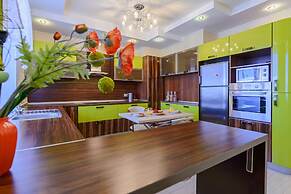 Apartments on Pionerskaya