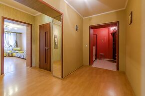 Apartments on Pionerskaya