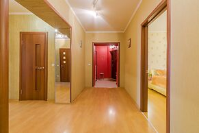 Apartments on Pionerskaya