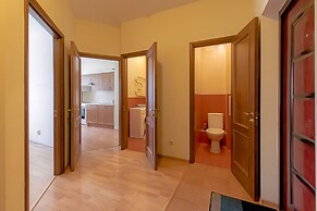 Apartments on Pionerskaya