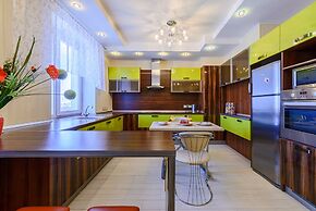 Apartments on Pionerskaya