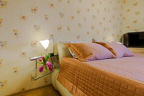 Apartments on Pionerskaya