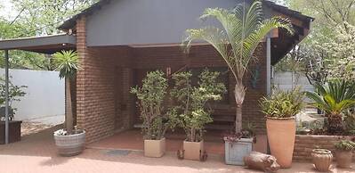 Green House BnB - 'Swiss German'