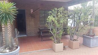 Green House BnB - 'Swiss German'